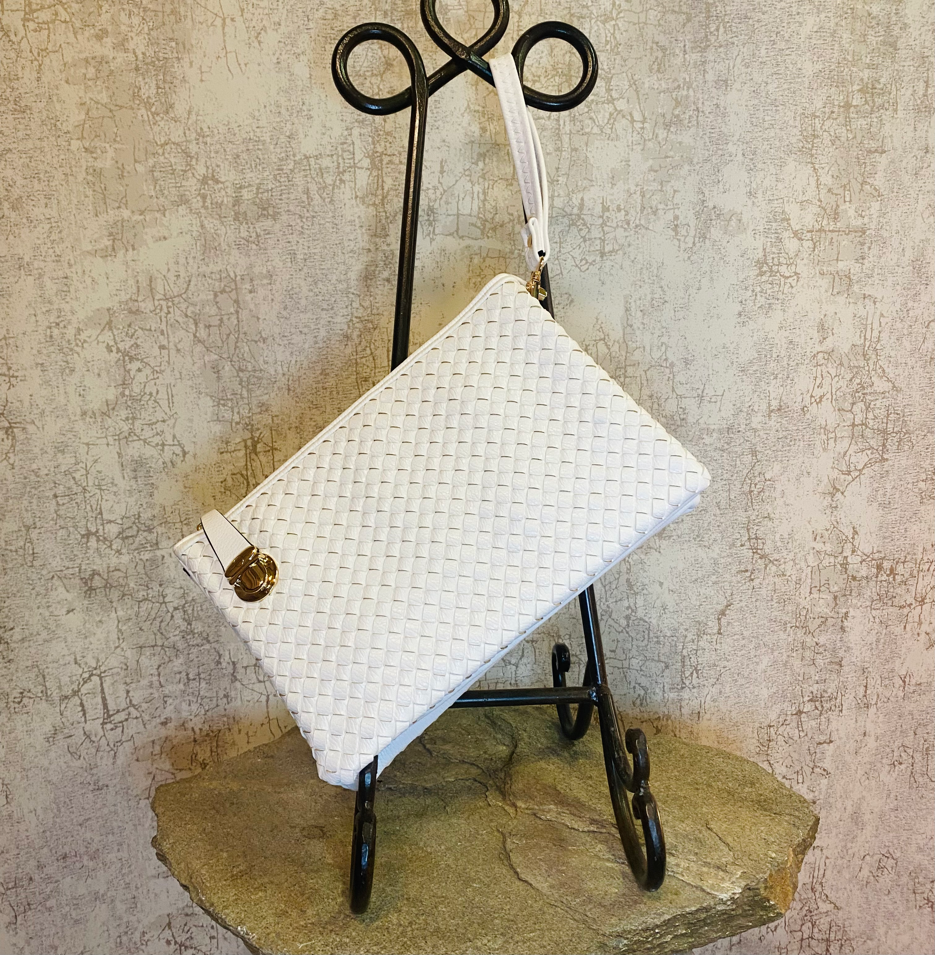 MC Handbags Woven 3 Compartment Cluch Wristlet/Crossbody-White