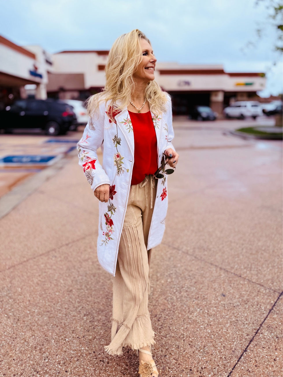 Thumbnail: Paparazzi Linen Embroidered Coat-White/Red