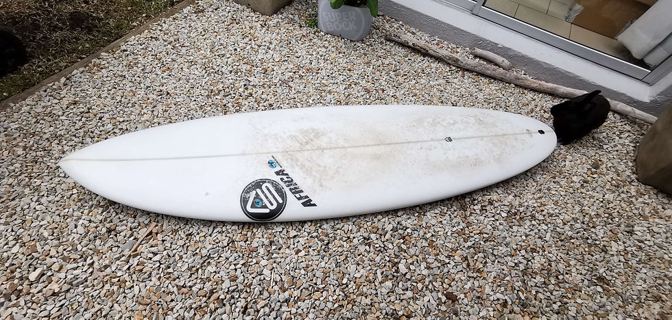 Thumbnail: Africa Surfboards twinny 6.1