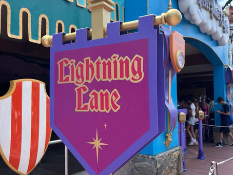 Disneyland Resort Hotel vs. Good Neighbor Hotel: Is Staying On-Site Worth the Extra Cost?