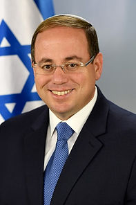 ראובן פינסקי.jpg