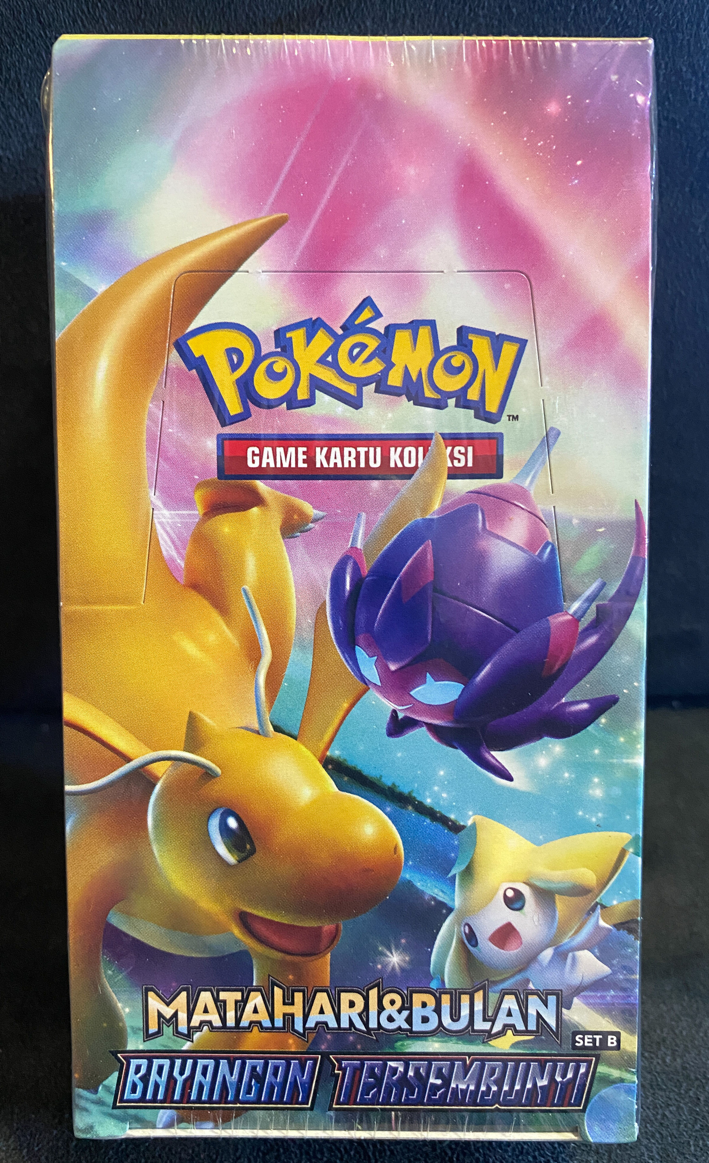 Pokemon Indonesian Bayangan Tersembunyi Set B Booster Box