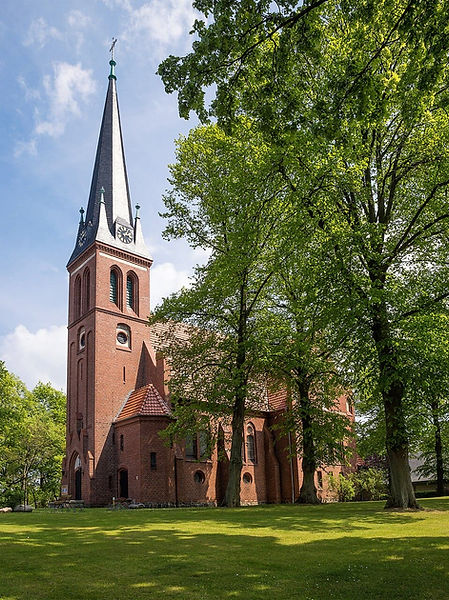 Kirche von Ahlbeck auf Usedom, Bild: Unukorno, CC BY 4.0 - AI150932