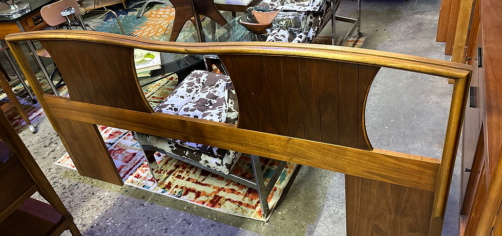 Thumbnail: Lane "KING" headboard