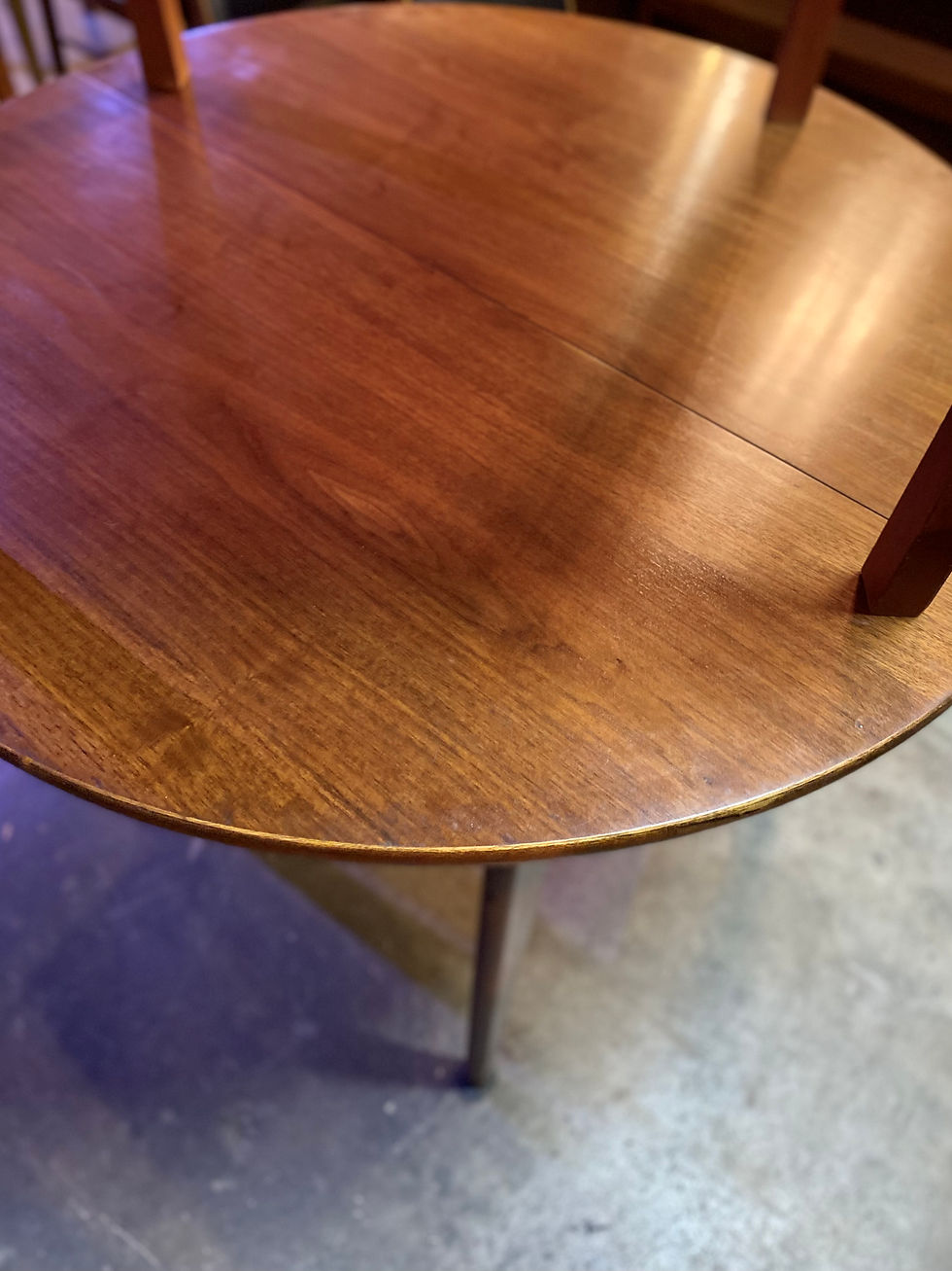 Thumbnail: Lane Perception Round Dining Table.
