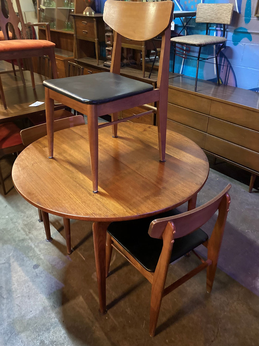 Thumbnail: Lane Perception Round Dining Table.