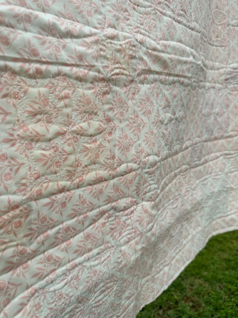 Clients quilt with free motion quilting