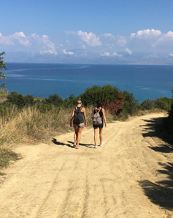 Alice Tanghe Carpe Diem Yoga Holidays Yoga Rando