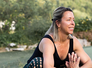 Yin Flow to Yin Vinyasa Hatha Alice Tanghe Carpe Diem yoga Amiens
