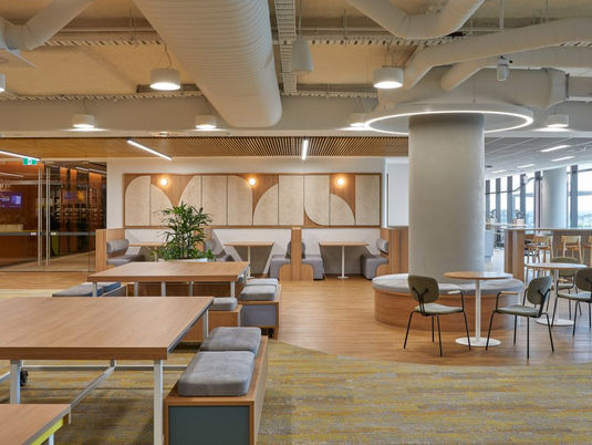 Innovazione e natura: la nuova sede del Cancer Council Victoria progettata da ODO