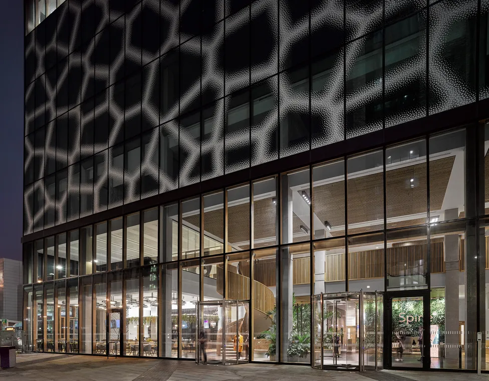 esterno notturno del piano terra