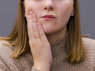 Bruxismo en la menopausia: causas del dolor de mandíbula y cefaleas