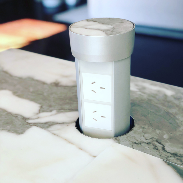 Pull out Powerpoint (Kitchen).