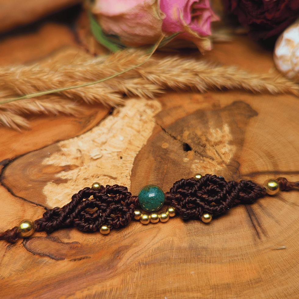 Boho Beach Makramee Armband mit Indischem Achat in Mocca