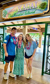 Kauai Airport Lei Greeting