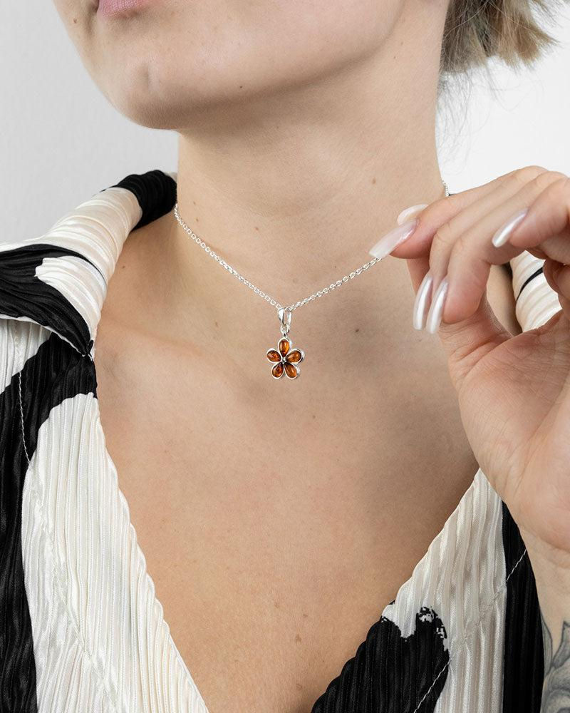 Thumbnail: Subtle Flower Pendant Necklace