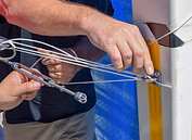 Shade Sail Corner - Installation - Rope Assist