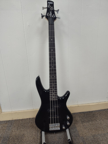 IBANEZ GIO SOUNDGEAR BASS GUITAR | Jessup's New Smyrna