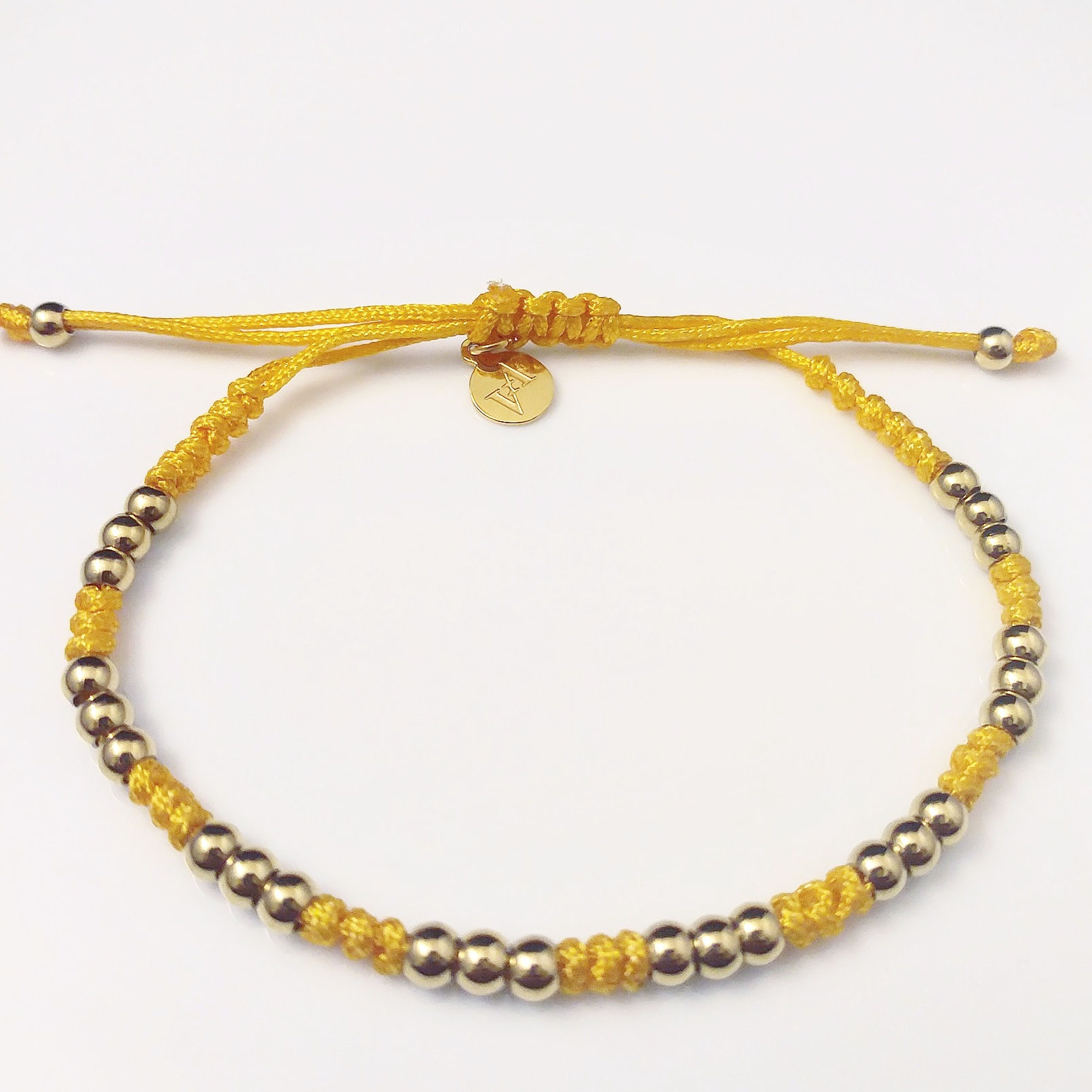 Yellow and yellow gold