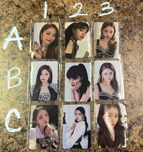 ITZY THE 1ST WORLD TOUR CHECKMATE OFFICIAL MD GOODS PHOTOCARD | K
