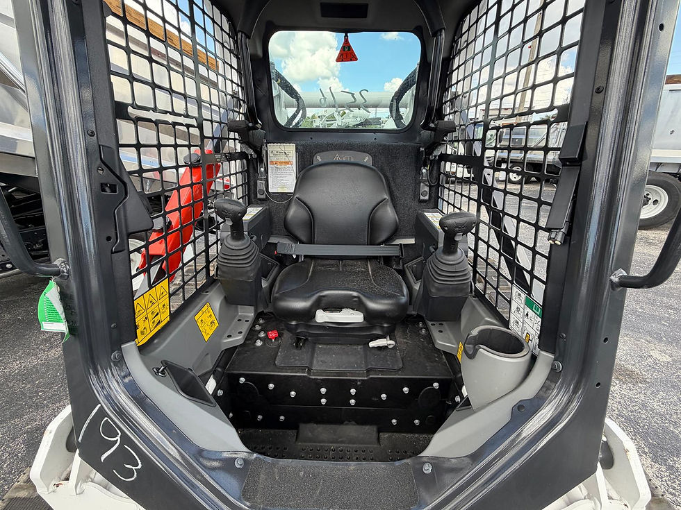 Thumbnail: BOBCAT T740 T4 V2 COMPACT TRACK LOADER