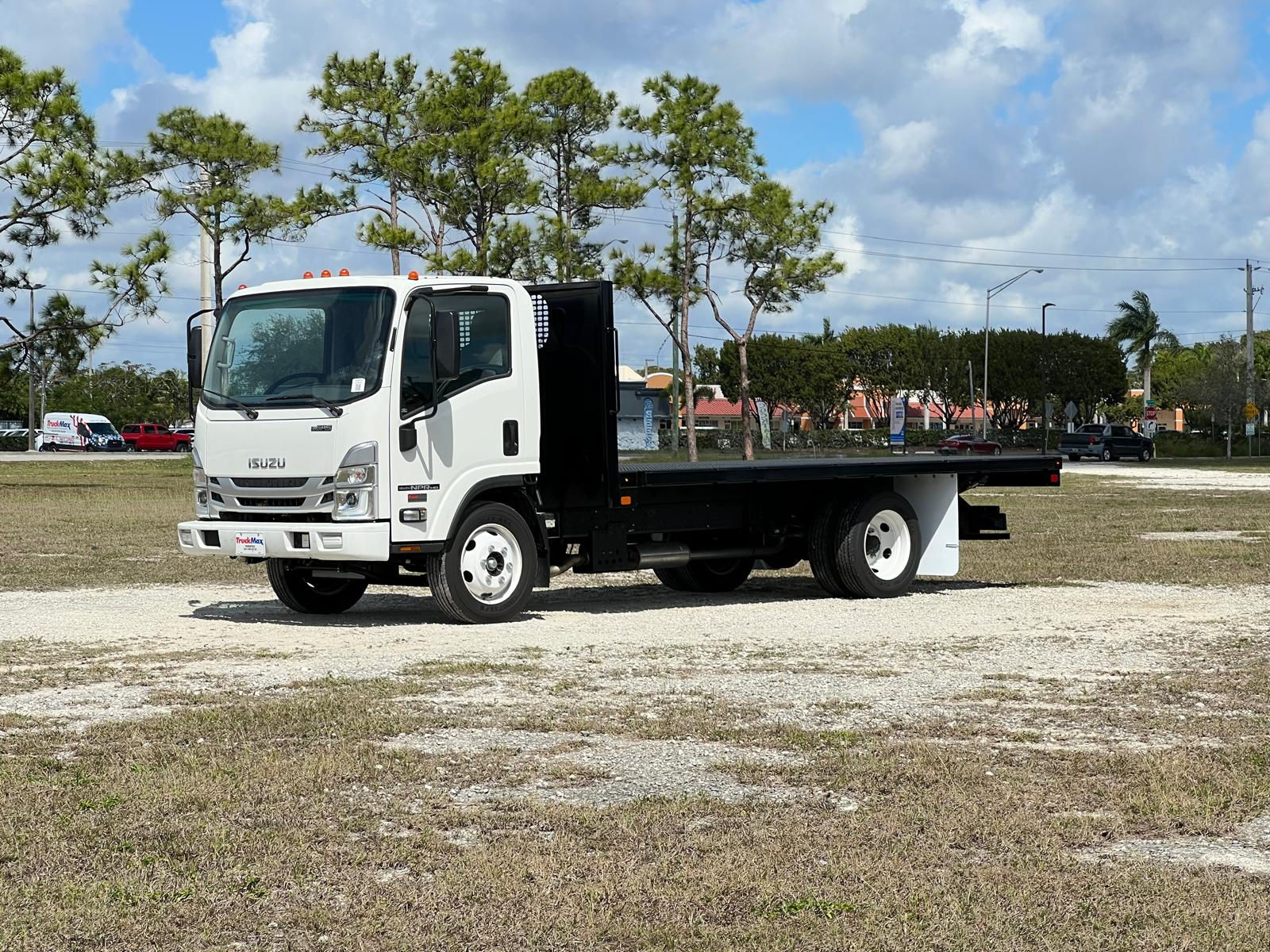 2023 Isuzu NPR-HD GAS 16' Wil-Ro Steel Flatbed Truck