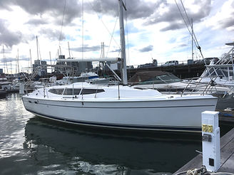 Hunter 33 on Dock - Sail Satori is a U.S. Sailing and NauticEd certified sailing school located in Massachusetts, offering lessons and private sailing charters.