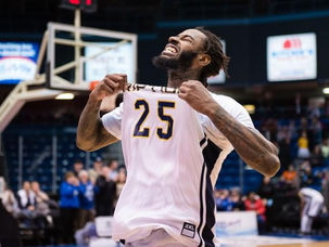 Hurricanes bring in Freeman, Brown, Opong, sweep out three.