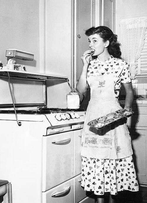 1950s Housewife