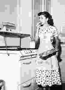 1950s Housewife