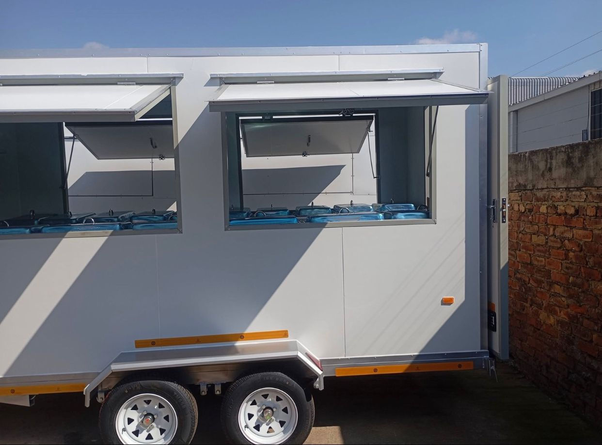 High-Performance Commercial Food Trailer Warmer