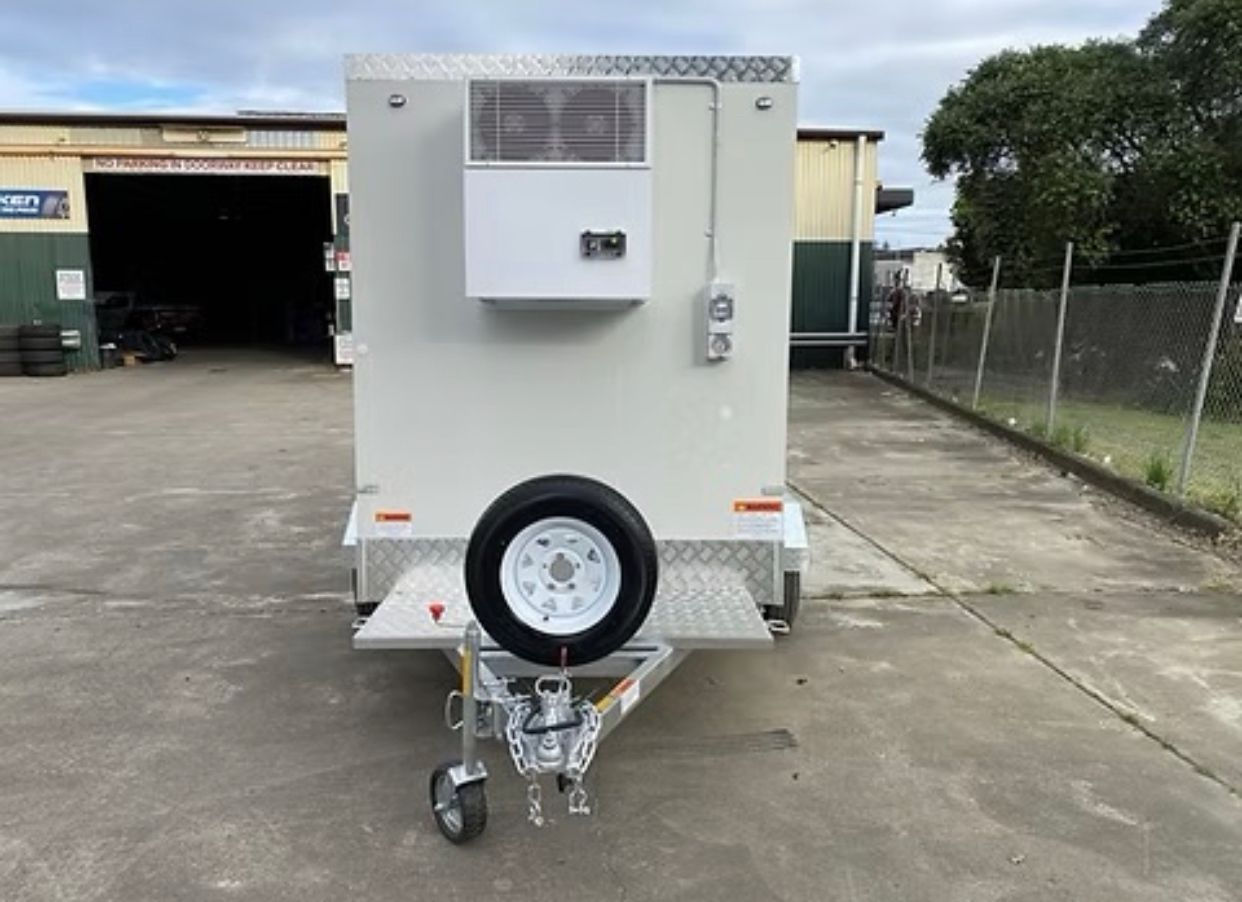 Small Mobile Cool Room Trailer,