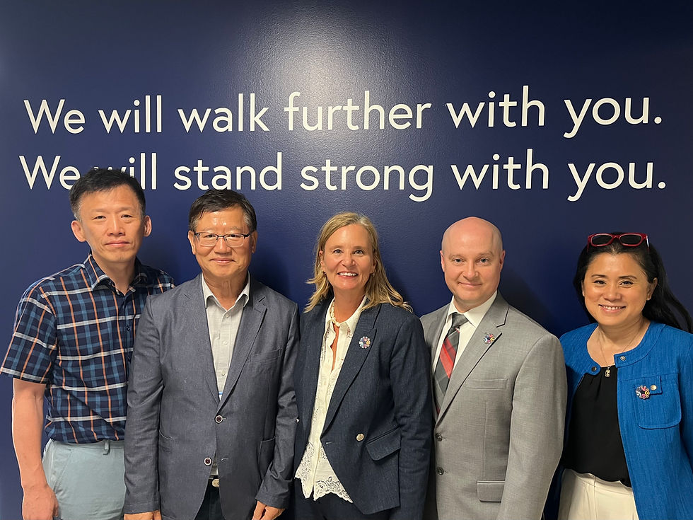 International Dignitaries Visit West40 to Exchange Learning and Stories