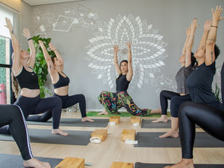 Por que eu não faço a prática inteira junto com os meus alunos de Yoga