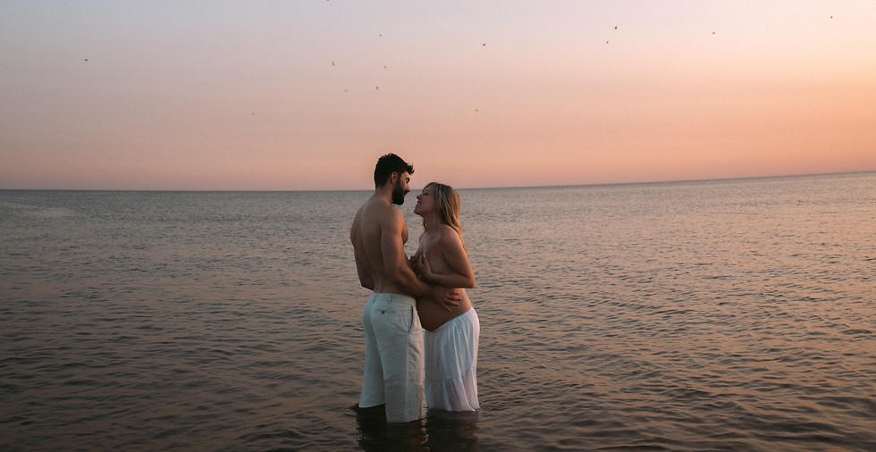Séance grossesse coucher de soleil Vendée