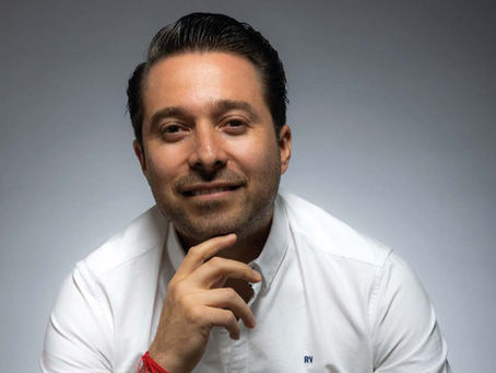 Mariano Camacho Un Político Con El Corazón En La Familia