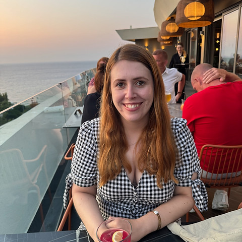 Girl-Rooftop-Bar.JPG