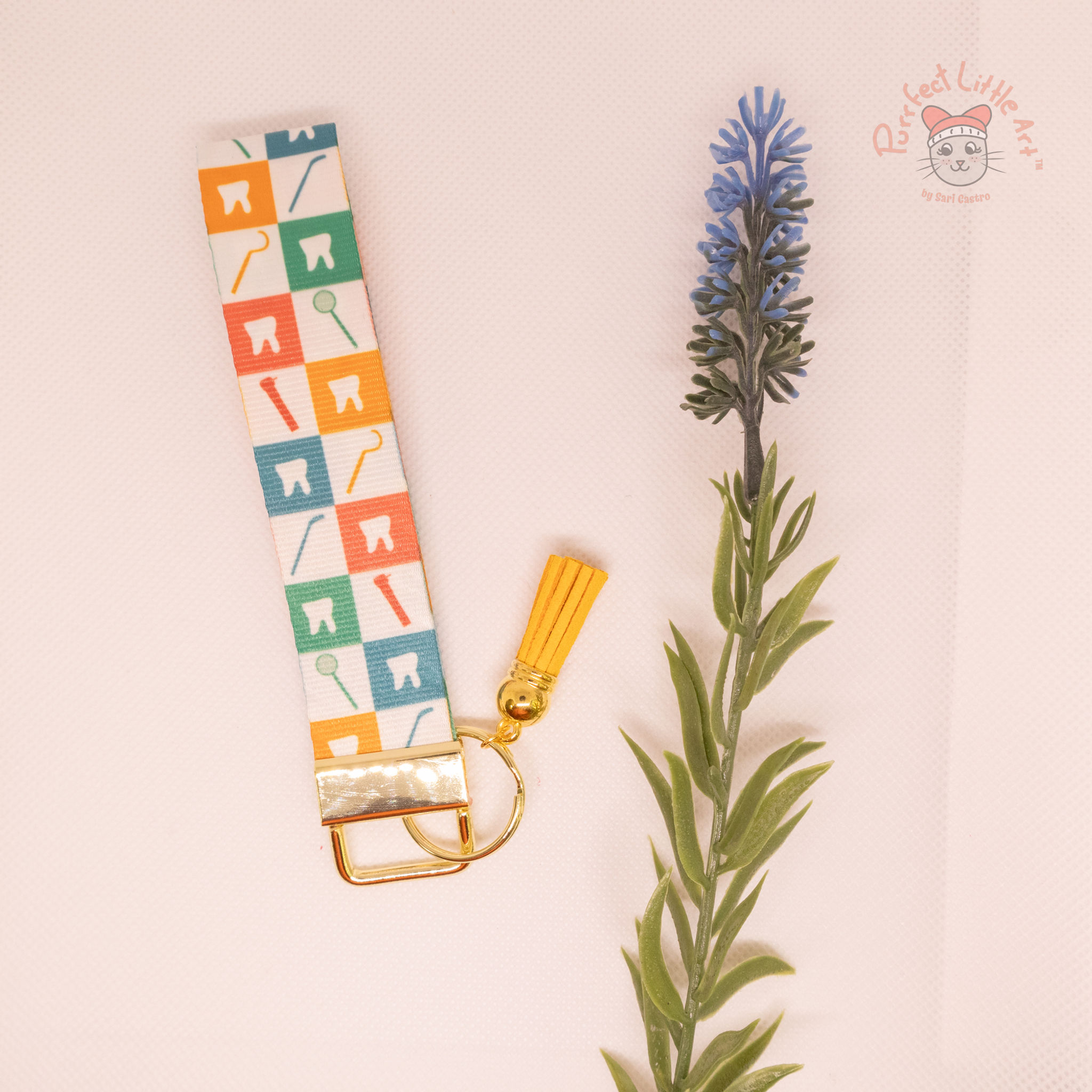 Colorful keychain wristlet with dental pattern