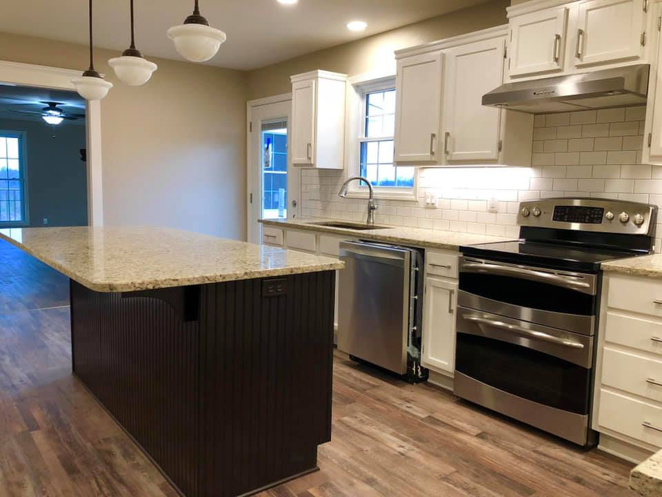 48361856_316896582486632_8883857998842167296_n