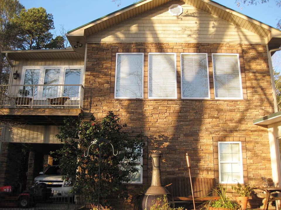 56321776_378822312960725_2683664775367360512_n