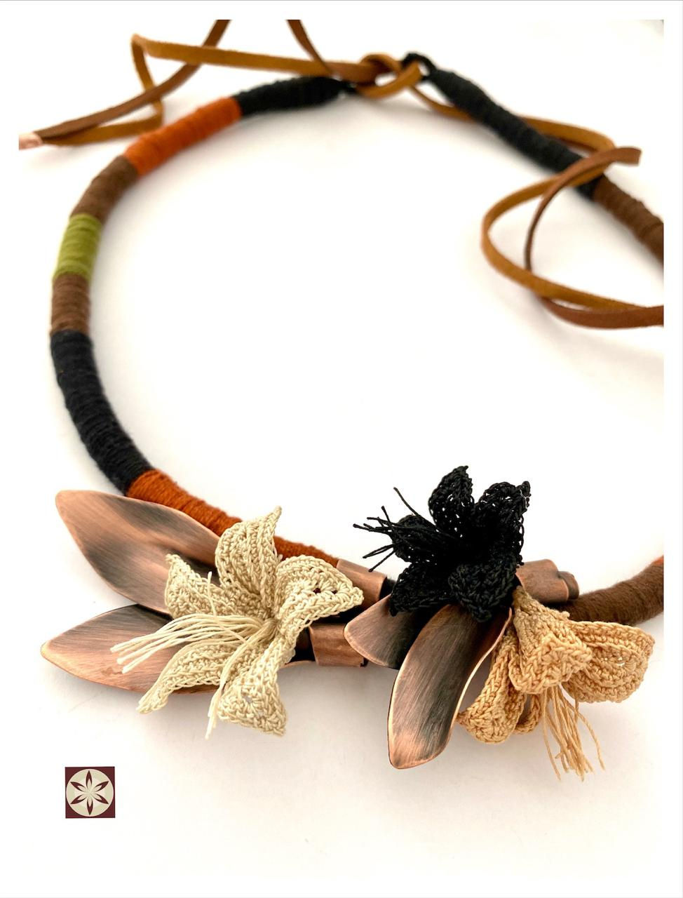 Miniatura: Colar 3 Lírios