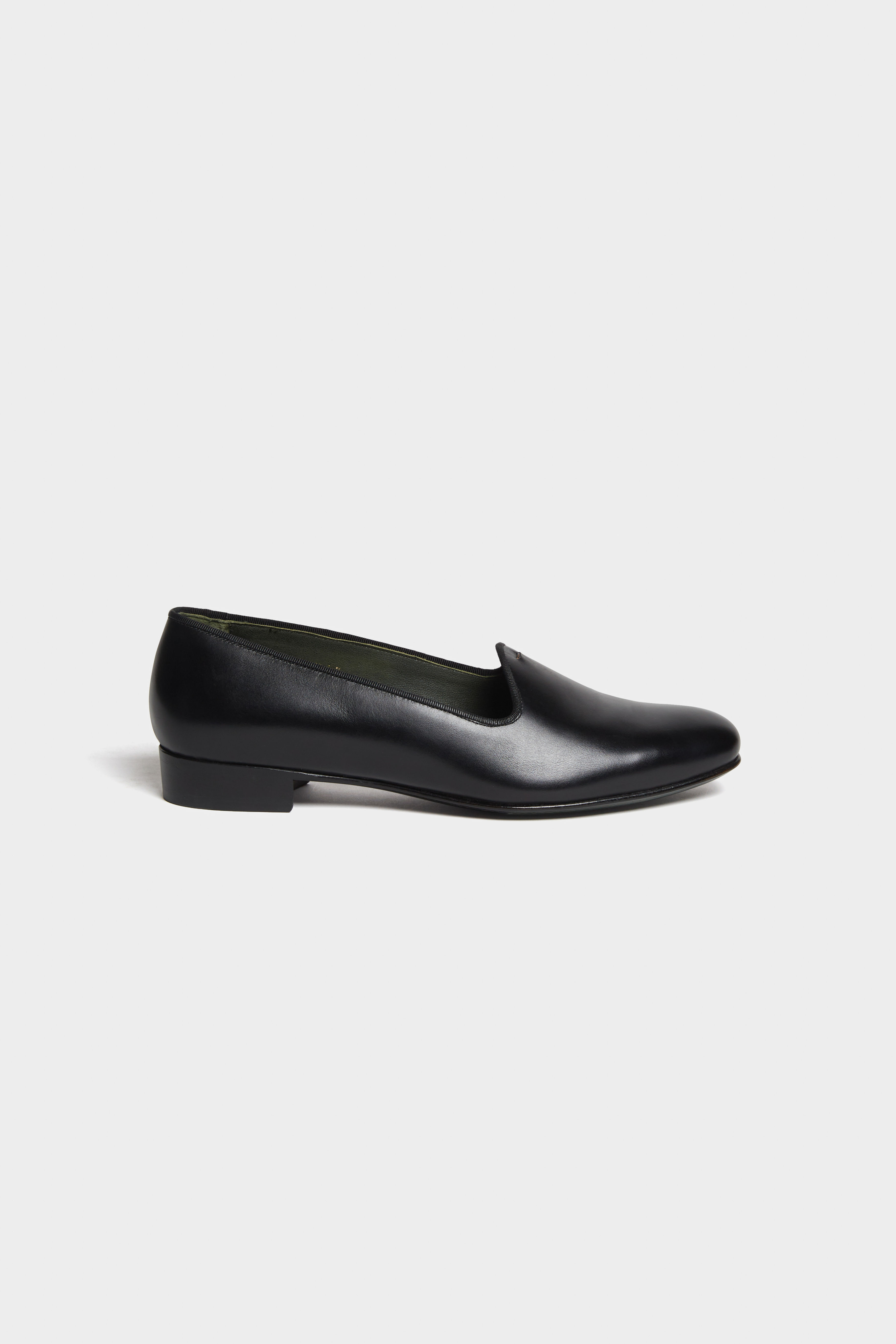 Black Opera Pump