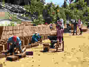 mexico, rebuild mexico, earthquake relief, adobe, AYOK, howl magazine, charity, donate