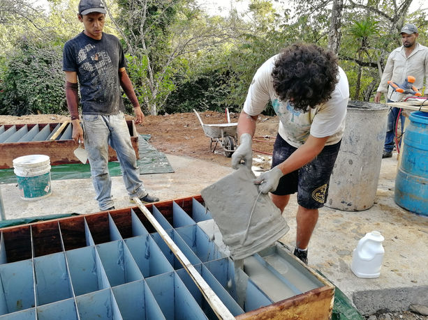 Pouring the aircrete into molds