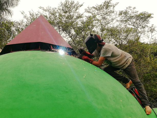 Custom roof for the bedroom dome... it opens up!