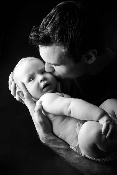 Fotografie Neugeborene Baby Kinder Familie Foto Babyfotografie Fotograf Babyfoto Familienfoto Babybauchfoto Fotoshooting Fotostudio Ottobrunn Neubiberg Putzbrunn Hohenbrunn Unterhaching Taufkirchen Vaterstetten Haar Neuperlach Fotostudio Babybauch Newborn