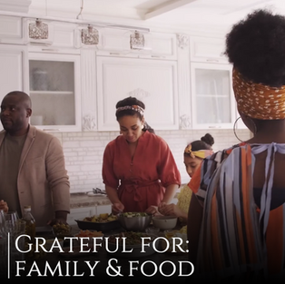 Thanksgiving gratefulness post template for social media with family and food