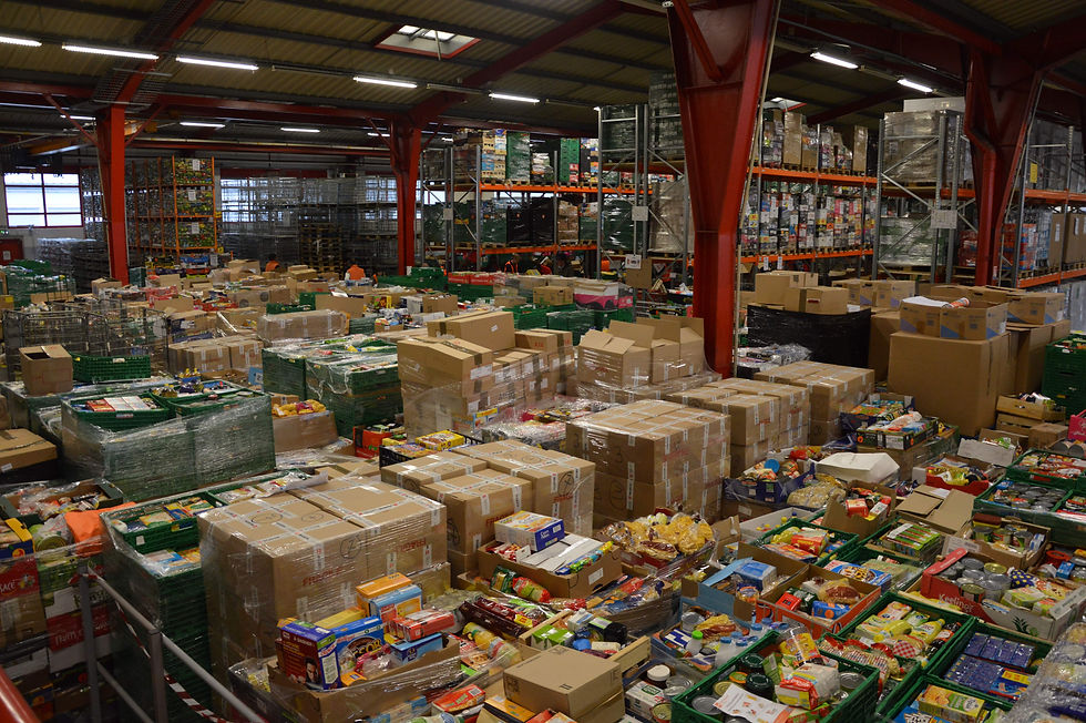 Manutention d'entrepôt à la Banque Alimentaire