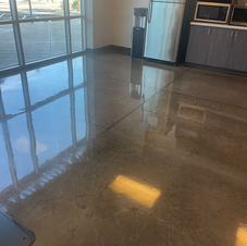 office cleaning, strip and wax, Avondale, commercial cleaning, janitorial services. spray buffing
