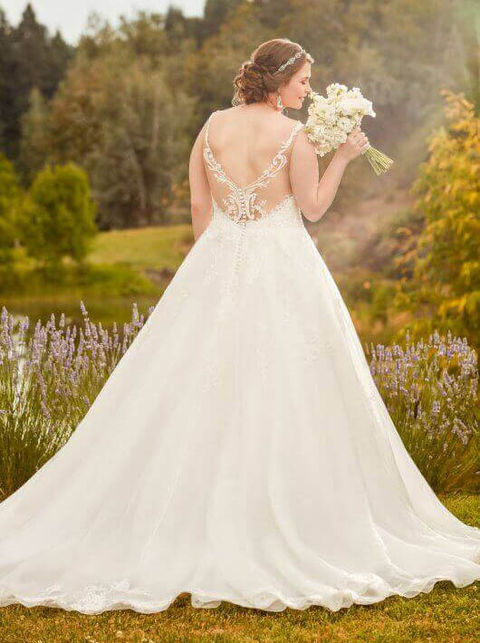Plus size wedding gown